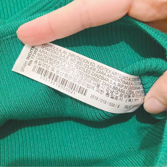 Zara • Ribbed Knit Cropped Wrap Top in Green - Picture 8 of 9